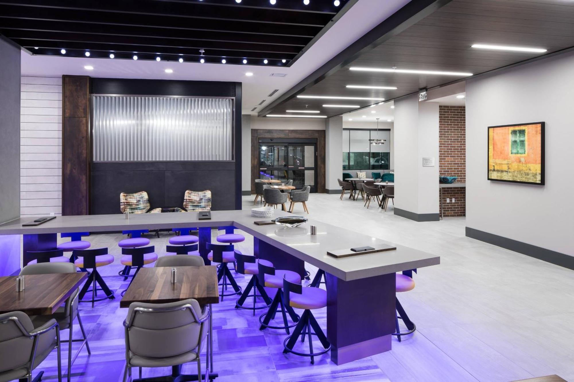 Courtyard By Marriott Houston Heights/I-10 Hotell Eksteriør bilde