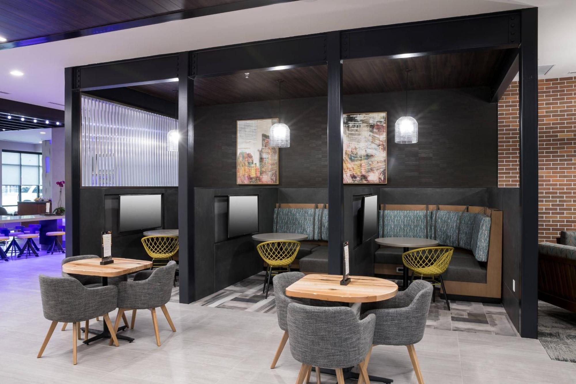 Courtyard By Marriott Houston Heights/I-10 Hotell Eksteriør bilde